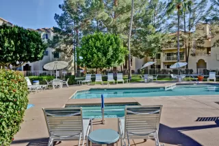 Photo #4: 6031718 Listing 