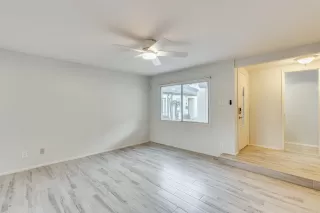 Photo #2: 6031814 Listing