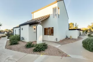 Photo #6: 6031814 Listing