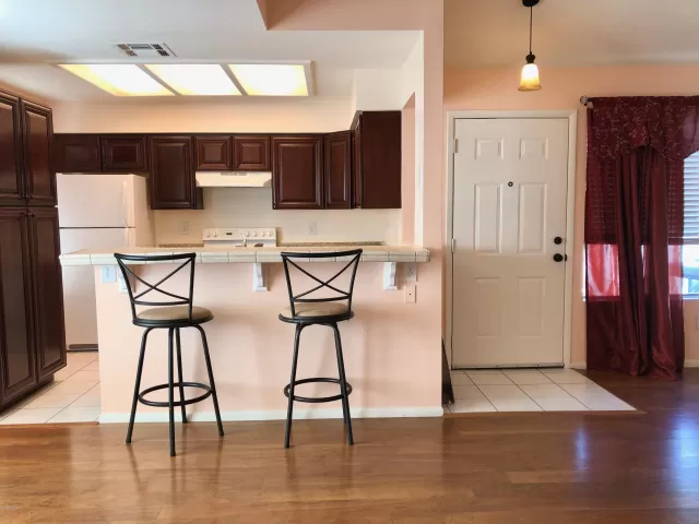 MLS: 6031826 Condo For Sale