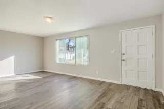 Photo #4: 6031918 Listing 