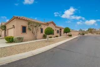 Photo #1: 6031936 Listing 