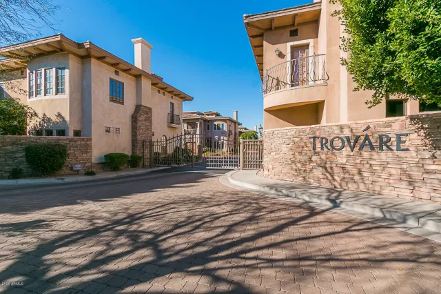 MLS: 6031978 Condo For Sale