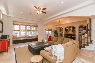 Photo #2: 6031978 Listing 