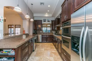 Photo #5: 6031978 Listing 