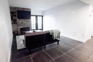 Photo #5: 6032342 Listing 