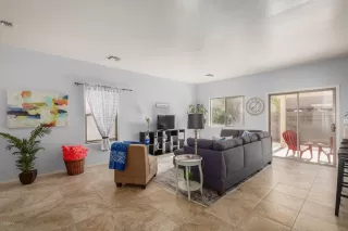 Photo #6: 6032370 Listing 