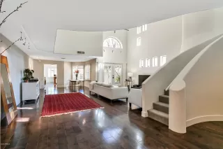 More Details about MLS # 6032430 : 3302 E CAMPBELL AVENUE#4