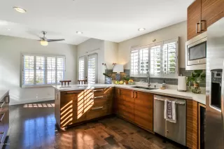 Photo #4: 6032430 Listing 