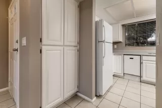 Photo #3: 6032629 Listing