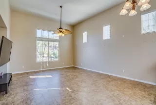 Photo #4: 6032938 Listing