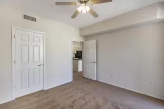 Photo #4: 6033146 Listing