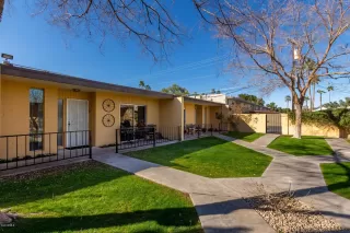 Photo #1: 6033242 Listing