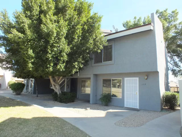 MLS: 6033309 Condo For Sale