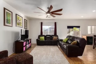 Photo #2: 6033556 Listing