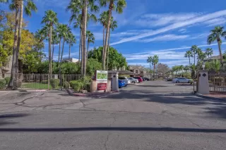 Photo #1: 6033817 Listing