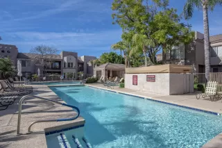 Photo #3: 6033817 Listing