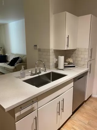 Photo #5: 6033859 Listing 