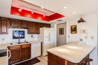 Photo #5: 6034009 Listing