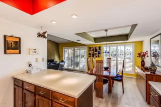 Photo #6: 6034009 Listing