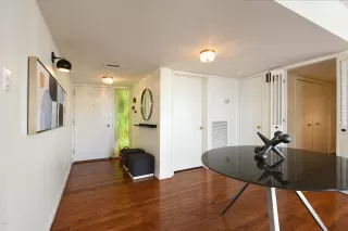 Photo #2: 6034279 Listing