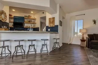 Photo #3: 6034302 Listing 