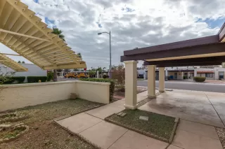 Photo #2: 6034394 Listing 