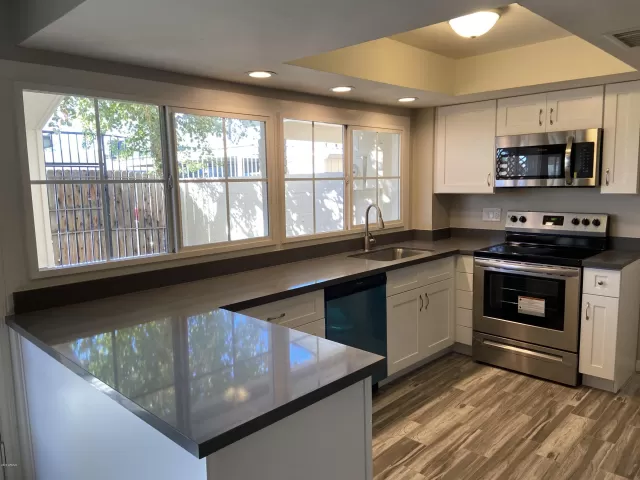 MLS: 6034421 Condo For Sale