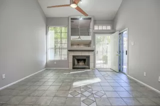 Photo #5: 6034439 Listing