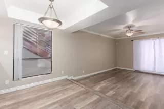 Photo #3: 6034765 Listing