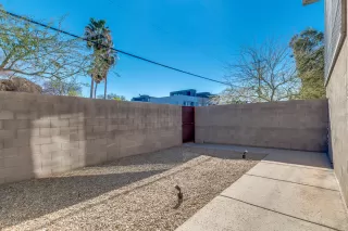 Photo #5: 6034785 Listing