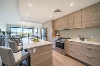 Photo #4: 6035039 Listing