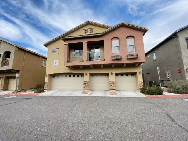 MLS: 6035087 Condo For Sale