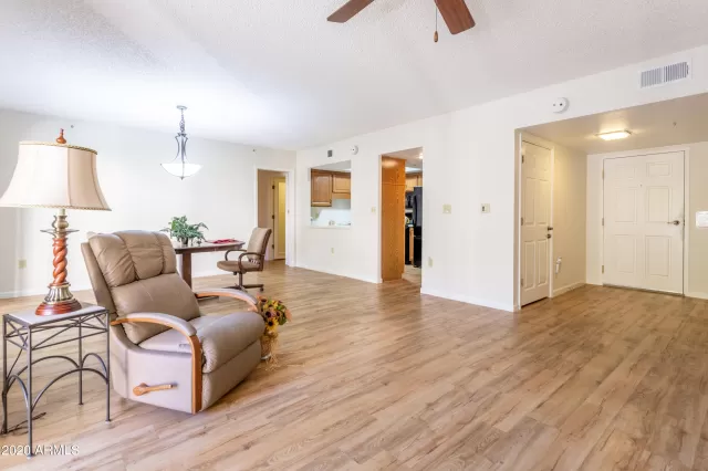 MLS: 6035299 Condo For Sale