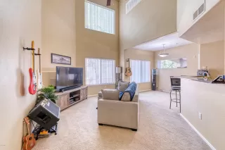 Photo #3: 6035525 Listing