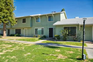 Photo #2: 6035610 Listing