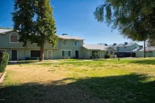 Photo #5: 6035610 Listing