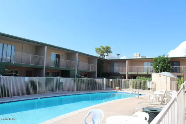 MLS: 6035880 Condo For Sale