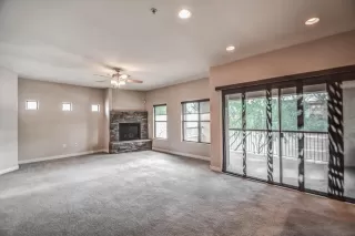 Photo #4: 6035990 Listing