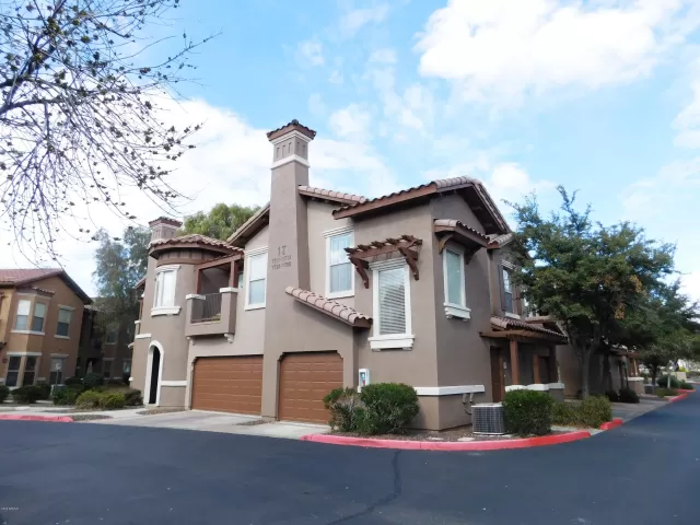 MLS: 6036221 Condo For Sale