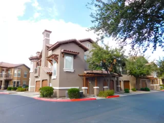 Photo #1: 6036221 Listing