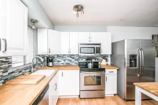 Photo #4: 6036251 Listing