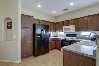 Photo #2: 6036329 Listing 