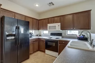 Photo #3: 6036329 Listing 