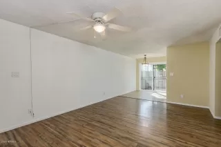 Photo #3: 6036421 Listing 