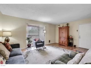 Photo #4: 6036653 Listing