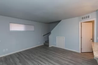 Photo #1: 6036688 Listing 