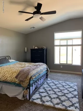 Photo #5: 6036893 Listing