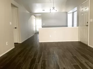 Photo #5: 6036983 Listing