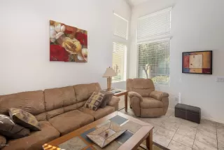 Photo #4: 6036990 Listing